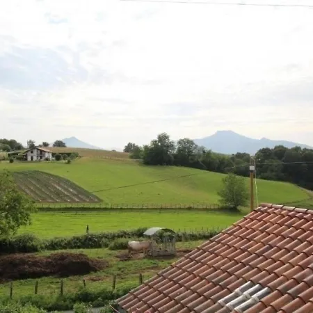 Vakantiehuis House Erratzuko-borda / Bihiteia 1 *